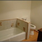 Bathroom w bathtub